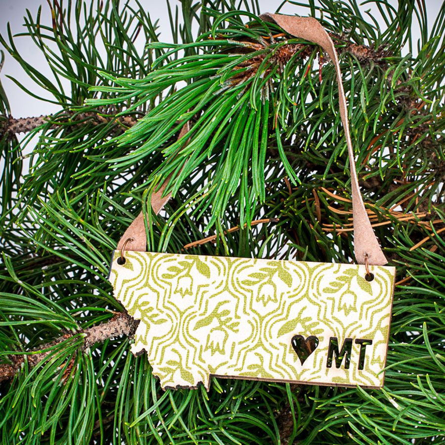 I {heart} MT Ornament