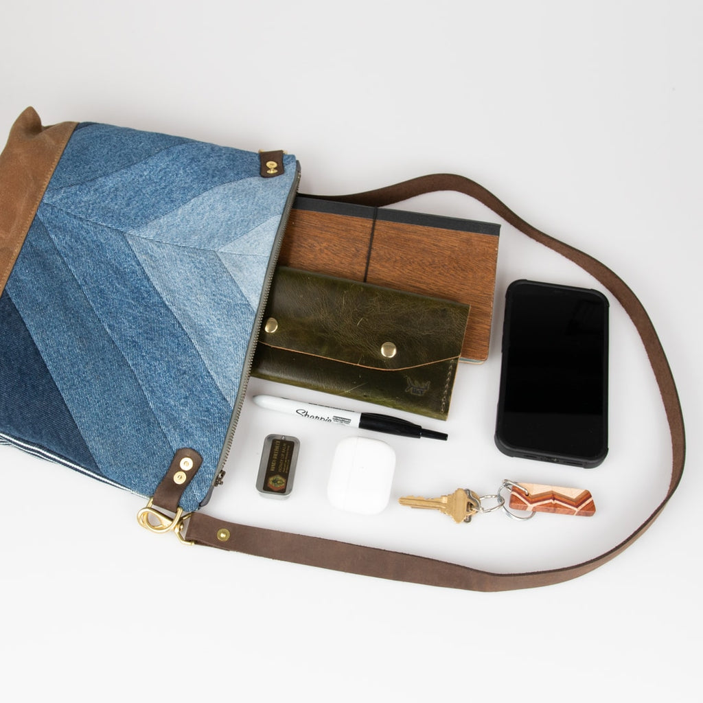 MAGPIE PURSE